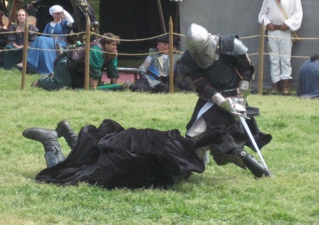 Knight's Duel in the Mock Battle 2